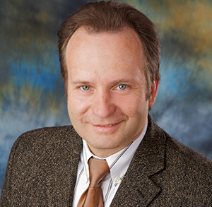 Dr. Franz FISCHER, MBA